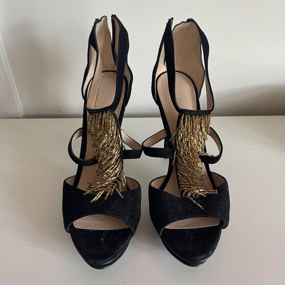 New Gold/Black Heel platform sandals - Picture 3 of 7